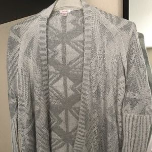 S/M Xhilaration sweater